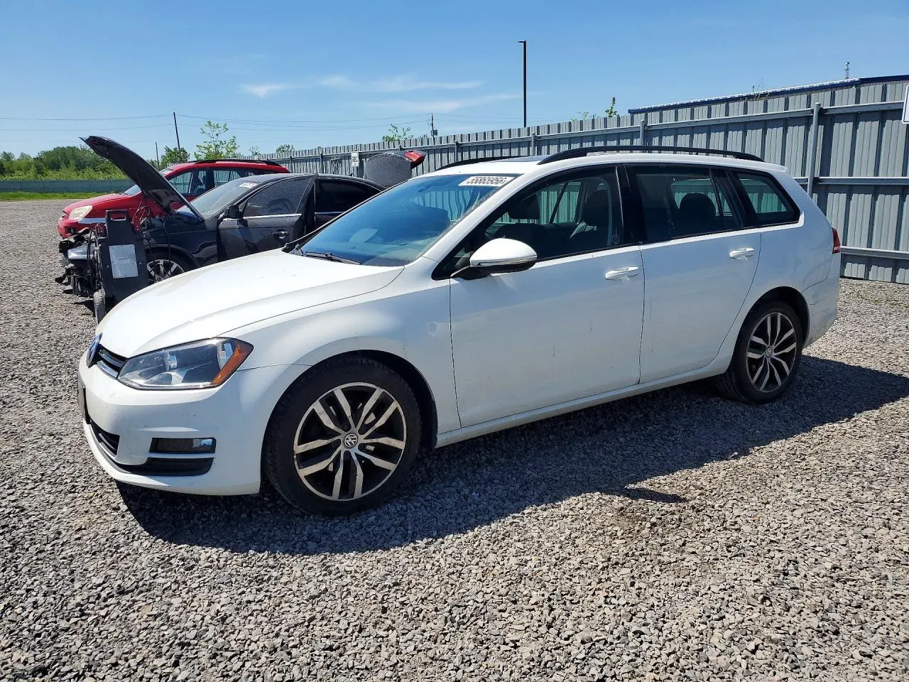 2017 Volkswagen Golf SportWagen S
