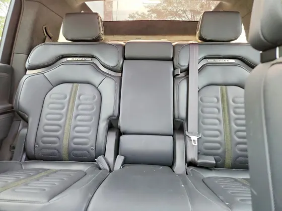 2024 Rivian R1S Adventure