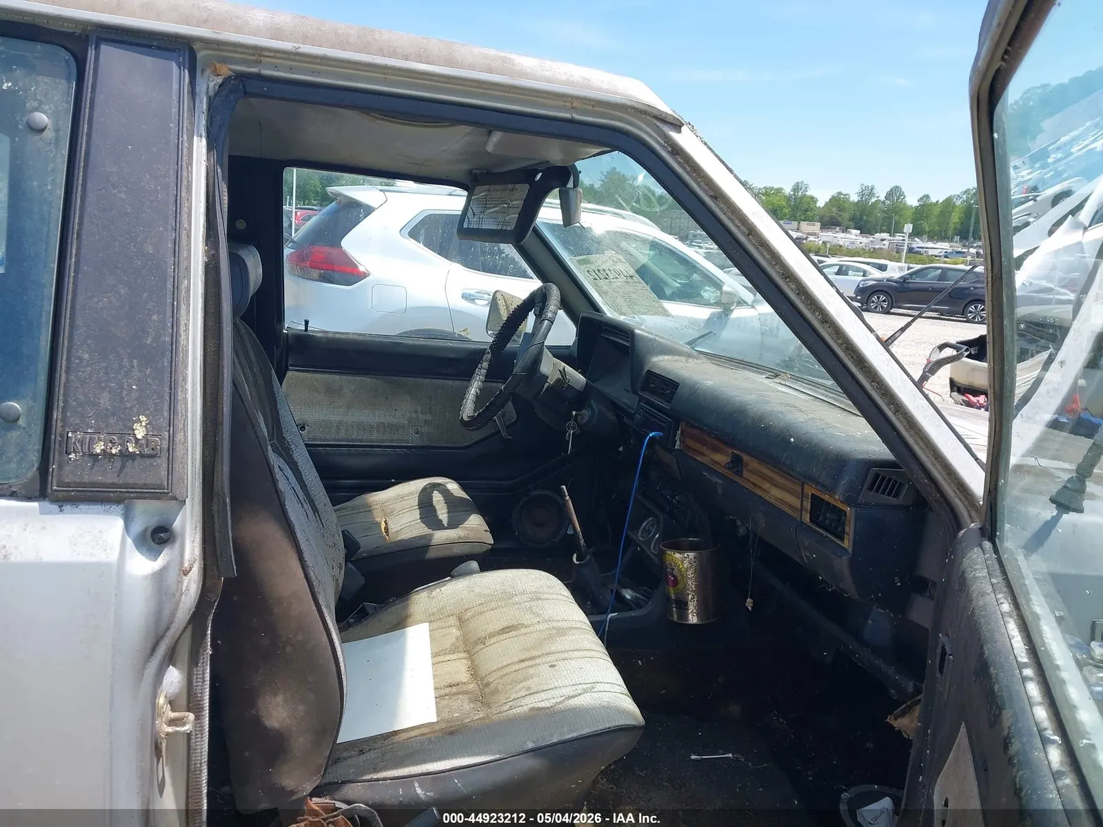 1984 Datsun 720 KING CAB 4X4