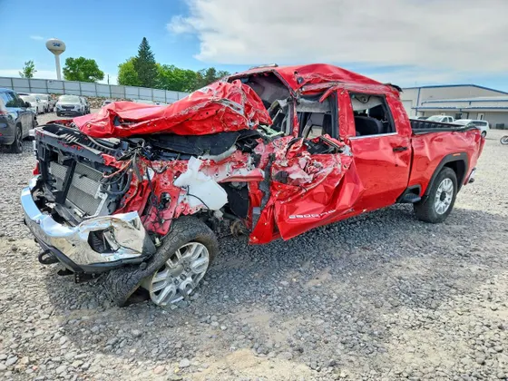 2022 GMC Sierra 2500HD SLT