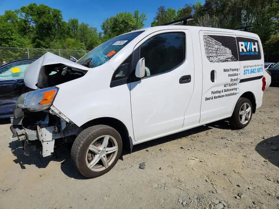 2021 Nissan NV200 Compact Cargo S