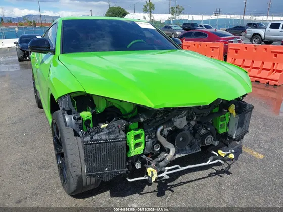 2022 Lamborghini Urus GRAPHITE CAPSULE/PEARL CAPSULE
