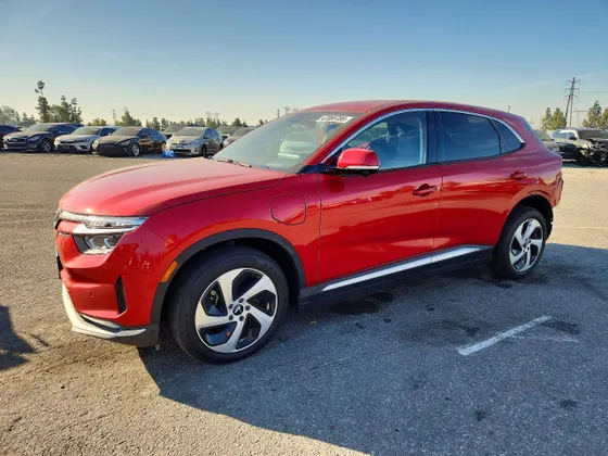 2024 VinFast VF 8 Eco