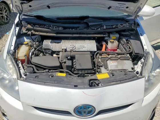2010 Toyota Prius II