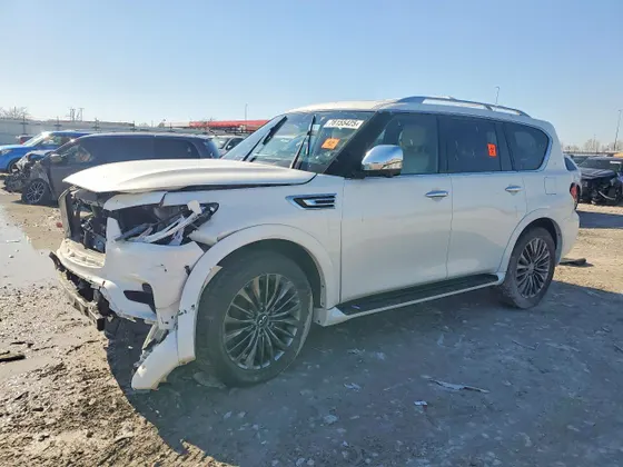 2023 INFINITI QX80 SENSORY