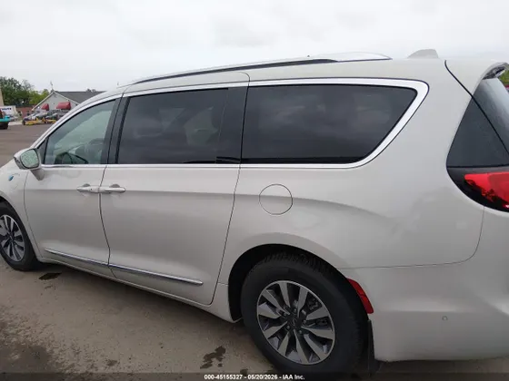 2021 Chrysler Pacifica Hybrid Limited