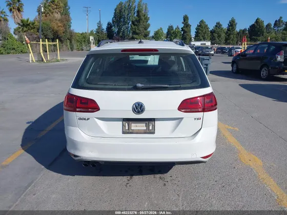 2015 Volkswagen Golf SportWagen TSI S