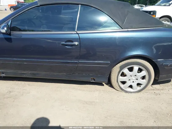 2001 Mercedes-Benz CLK-Class