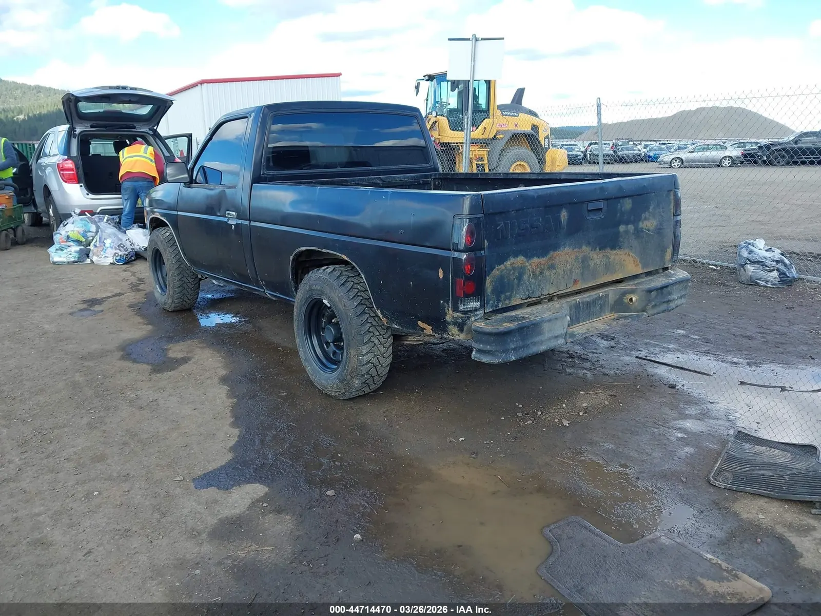 1989 Nissan Hardbody SHORT BED