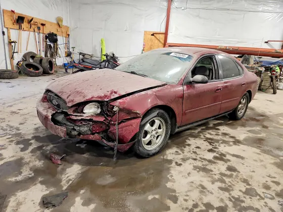 2004 Ford Taurus SES