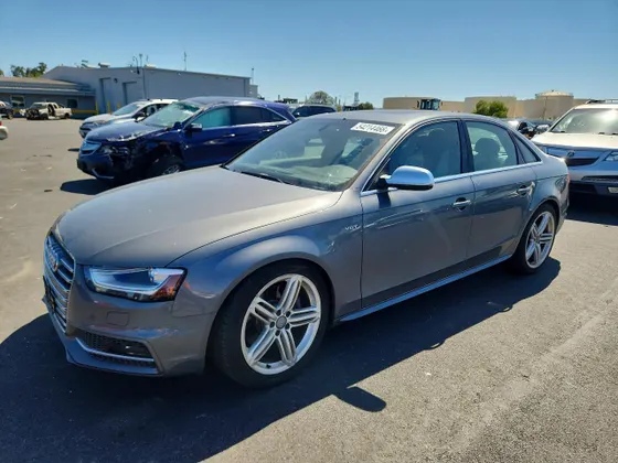 2013 Audi S4 Premium Plus