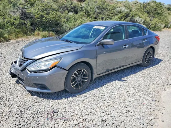 2018 Nissan Altima 2.5 SV