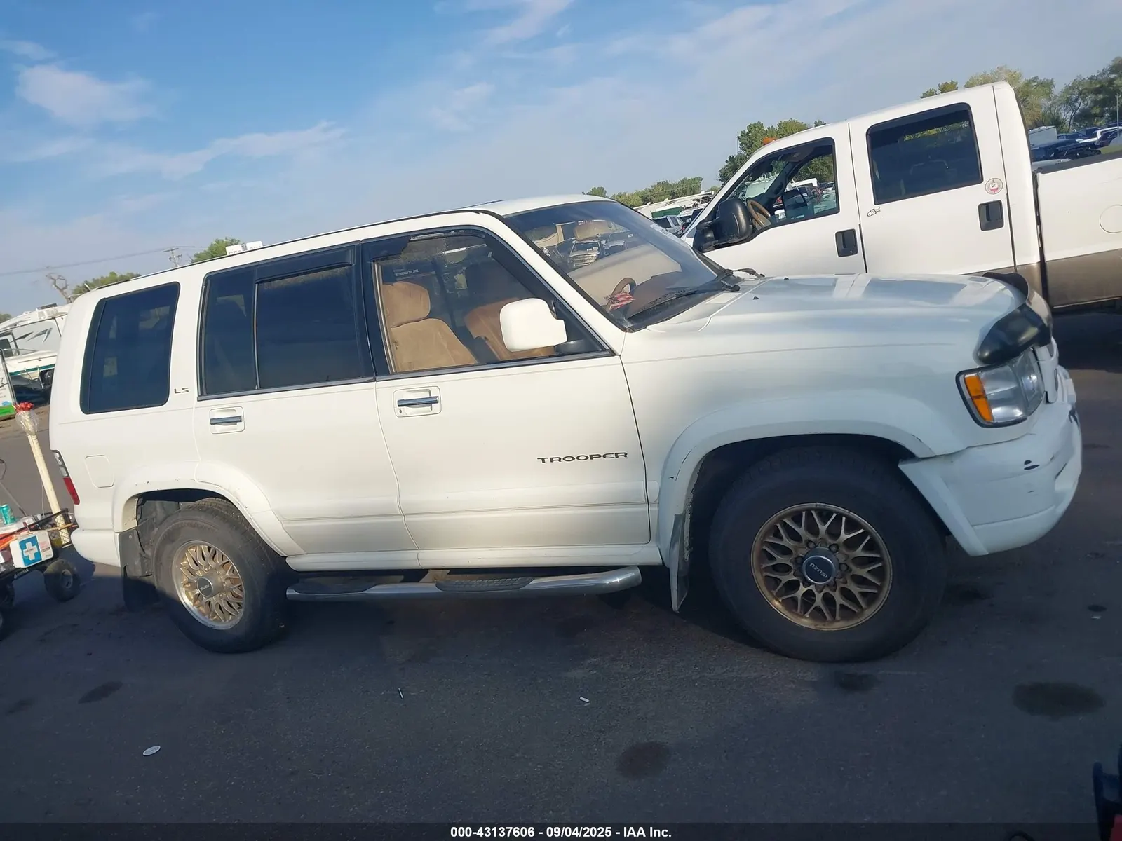 2000 Isuzu Trooper S