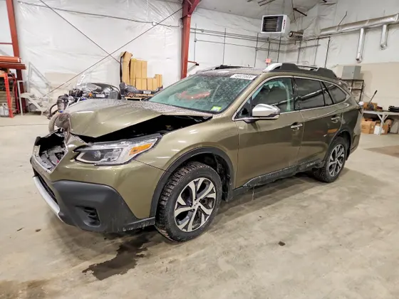 2022 Subaru Outback Touring
