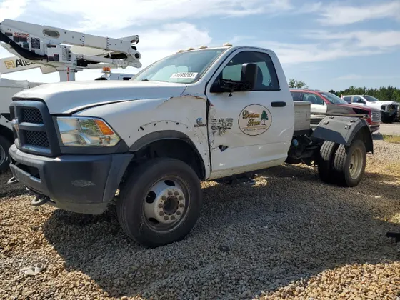 2018 Ram 5500 Chassis Cab Tradesman