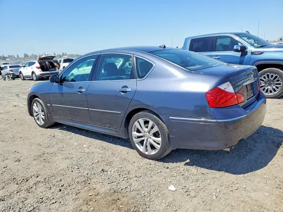2009 INFINITI M35