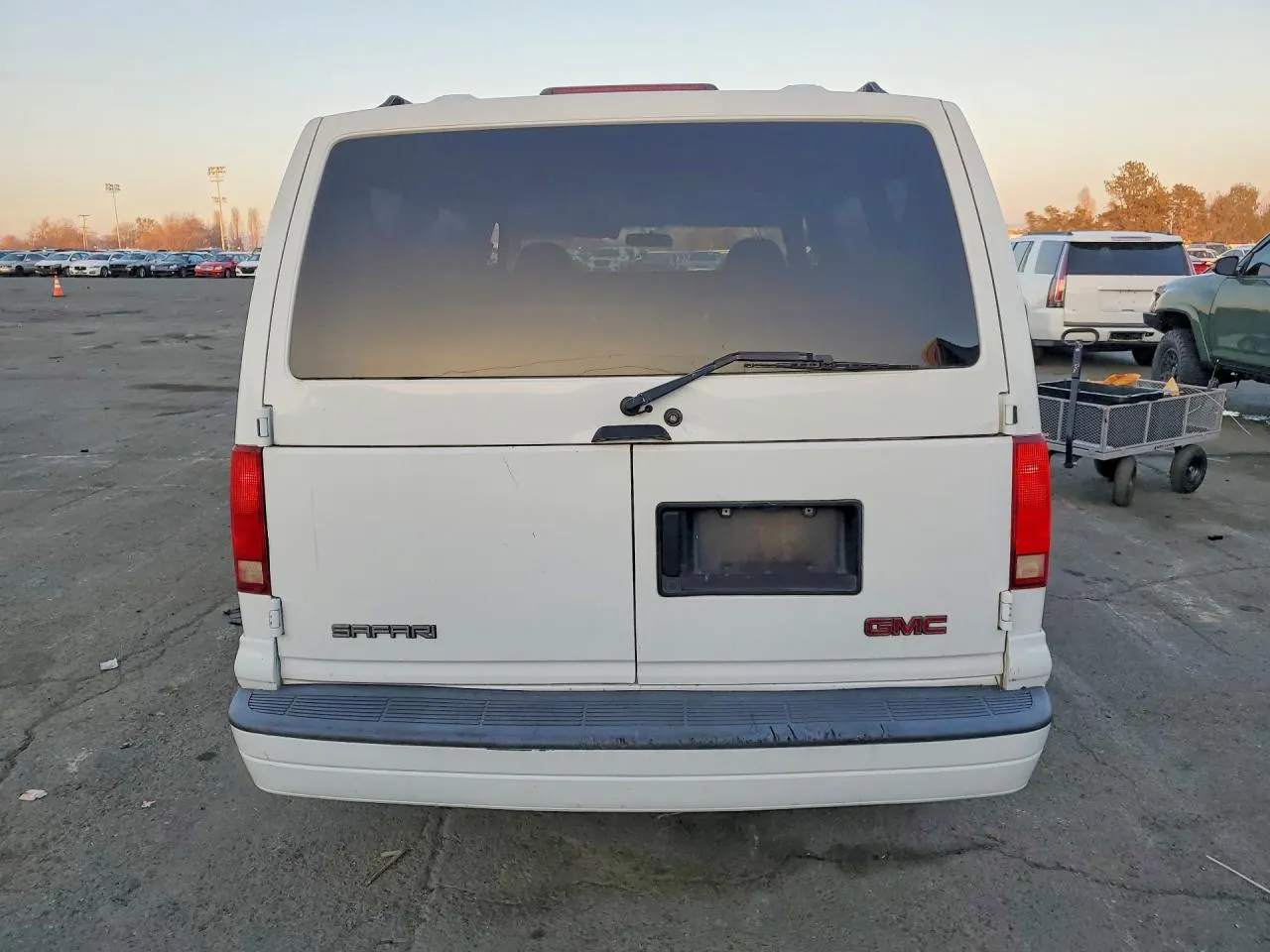2003 GMC Safari Passenger SAFARI