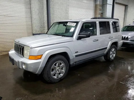 2007 Jeep Commander Sport