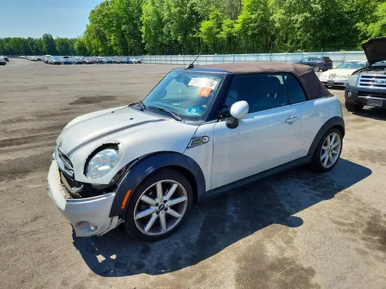 2015 MINI Cooper Convertible COOPER