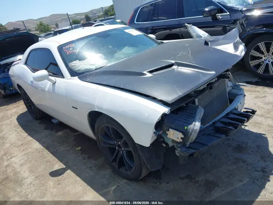 2016 Dodge Challenger R/T Plus