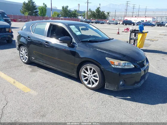 2013 Lexus CT 200h Hybrid