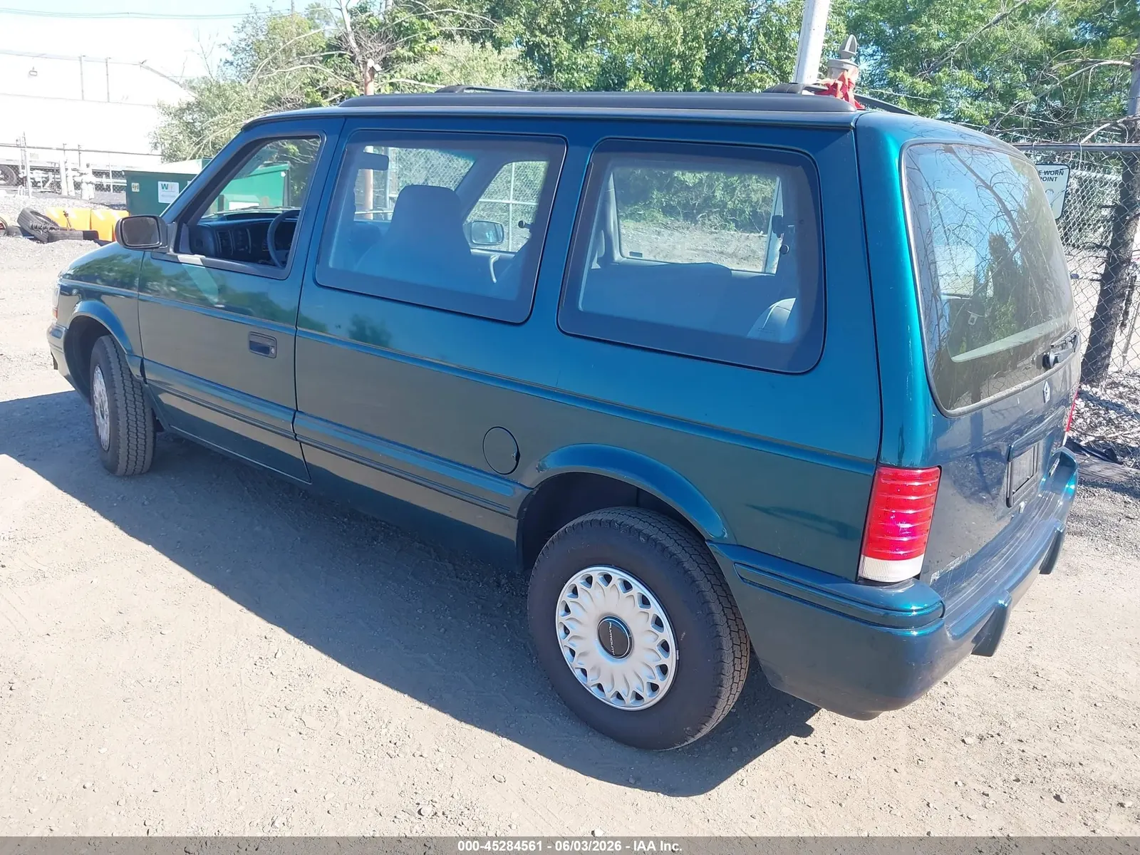 1994 Plymouth Voyager