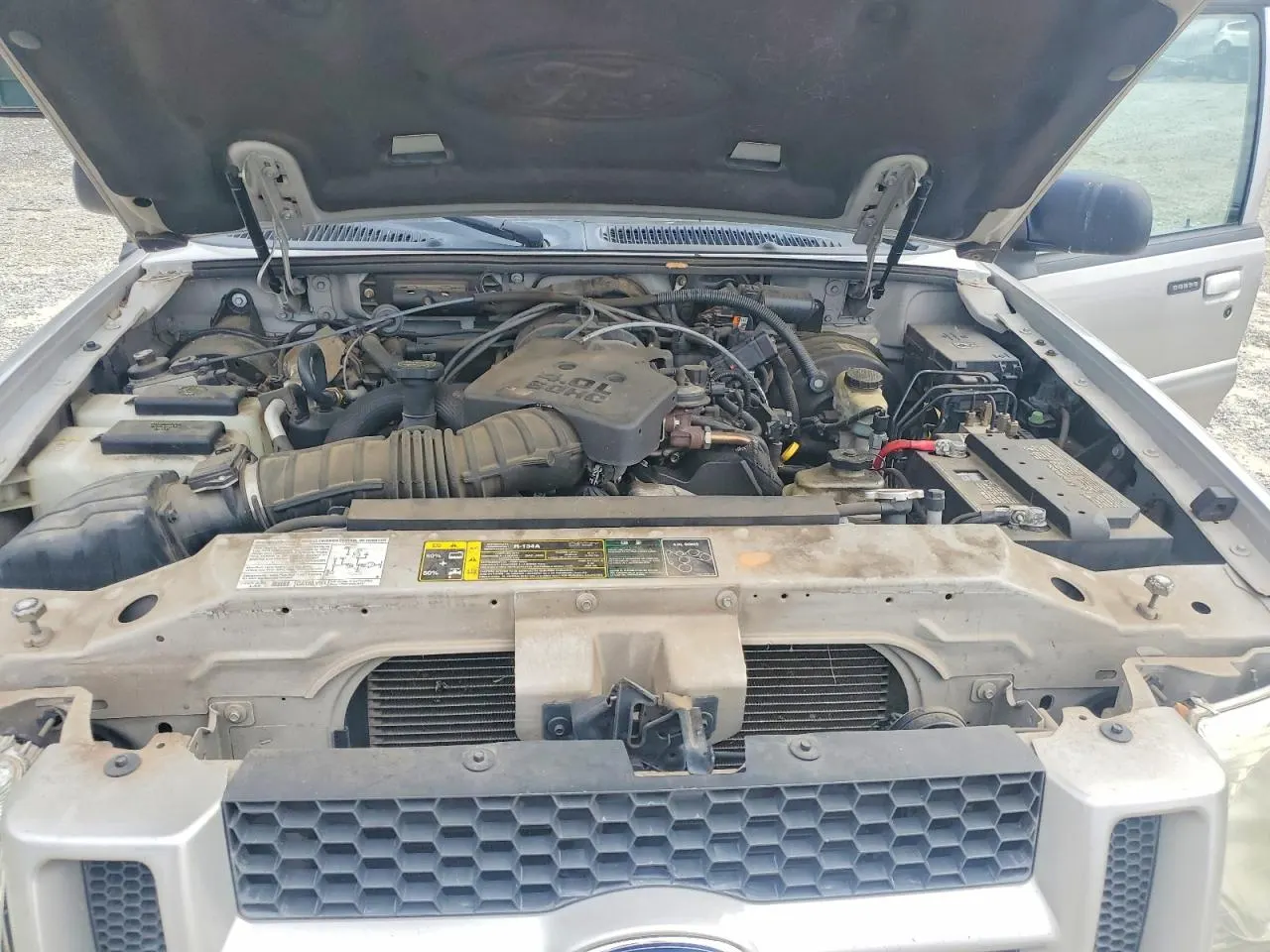 2004 Ford Explorer Sport Trac XLS