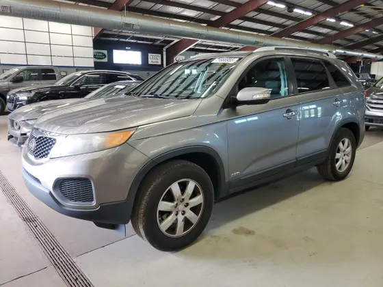 2011 Kia Sorento LX