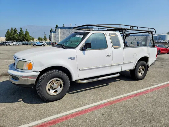 1997 Ford F-150 XL