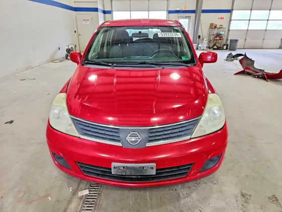2008 Nissan Versa 1.8 SL