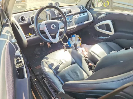 2013 smart fortwo Pure