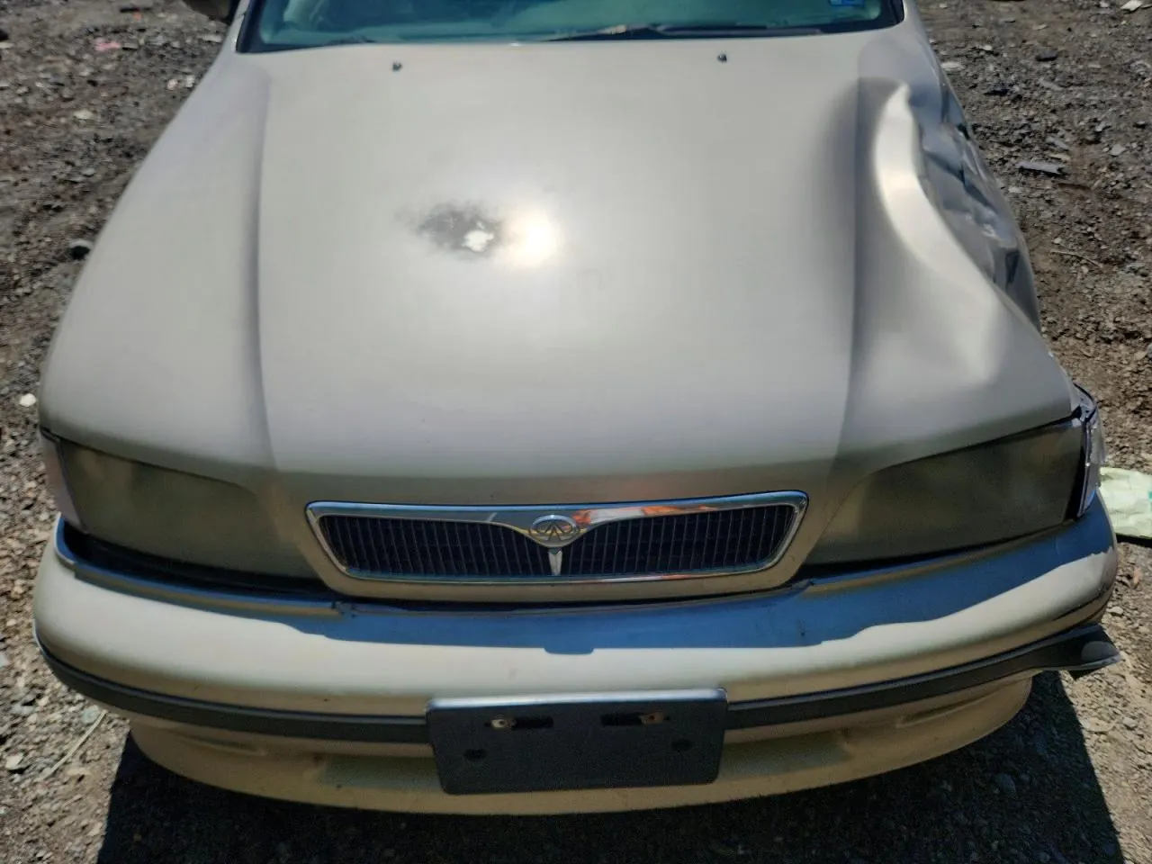 2002 INFINITI G20 Luxury