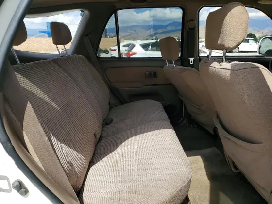 1997 Toyota 4Runner SR5