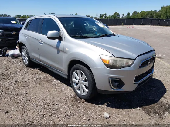 2013 Mitsubishi Outlander Sport ES