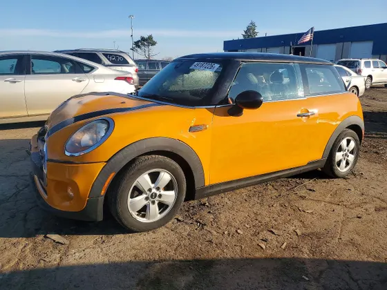 2017 MINI Hardtop 2 Door Cooper