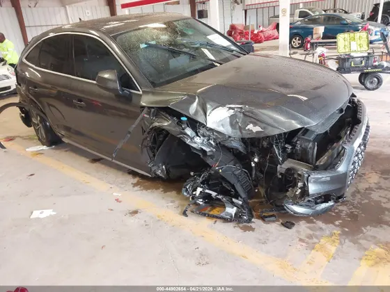2023 Audi Q5 Sportback S line Premium Plus