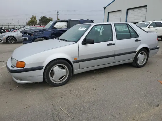 1995 Saab 9000 AERO
