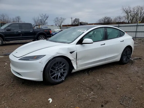 2026 Tesla Model 3 Premium
