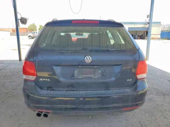 2012 Volkswagen Jetta SportWagen S