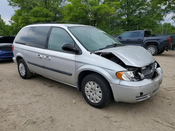 2006 Chrysler Town & Country SWB TOWN & COUNTRY