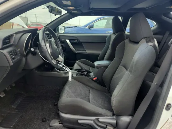 2011 Scion tC