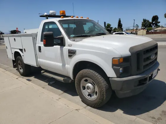 2009 Ford F-350 SUPER DUTY