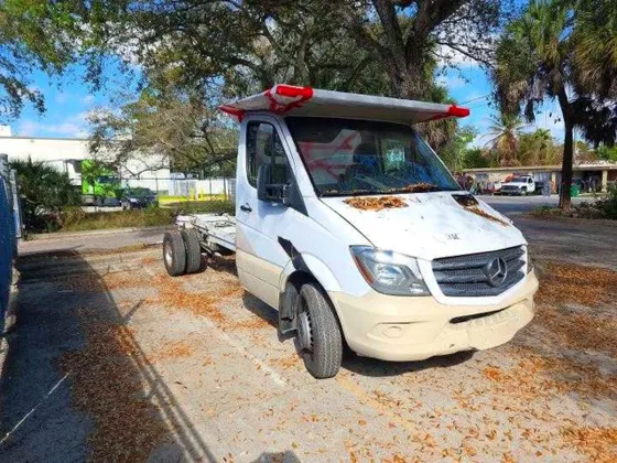 2017 Mercedes-Benz Sprinter Chassis-Cabs SPRINTER