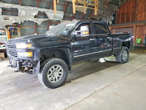 2015 Chevrolet Silverado 3500HD Built After Aug 14 LTZ