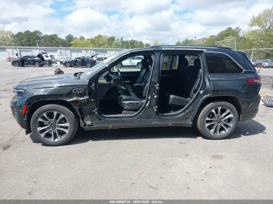 2023 Jeep Grand Cherokee 4xe Overland