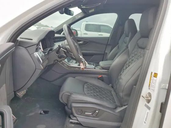 2021 Audi SQ7 Premium Plus