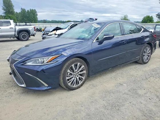 2021 Lexus ES ES 300h