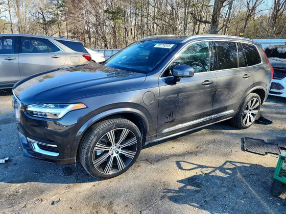 2024 Volvo XC90 Recharge Plug-In Hybrid Plus Bright Theme
