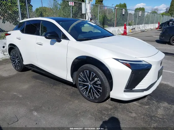 2023 Lexus RZ RZ 450e Luxury