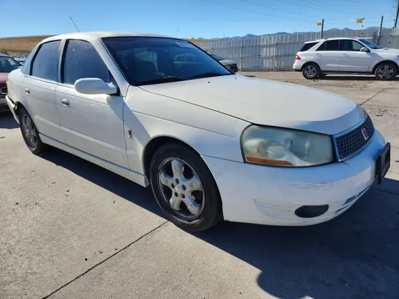 2004 Saturn L-Series L300 2